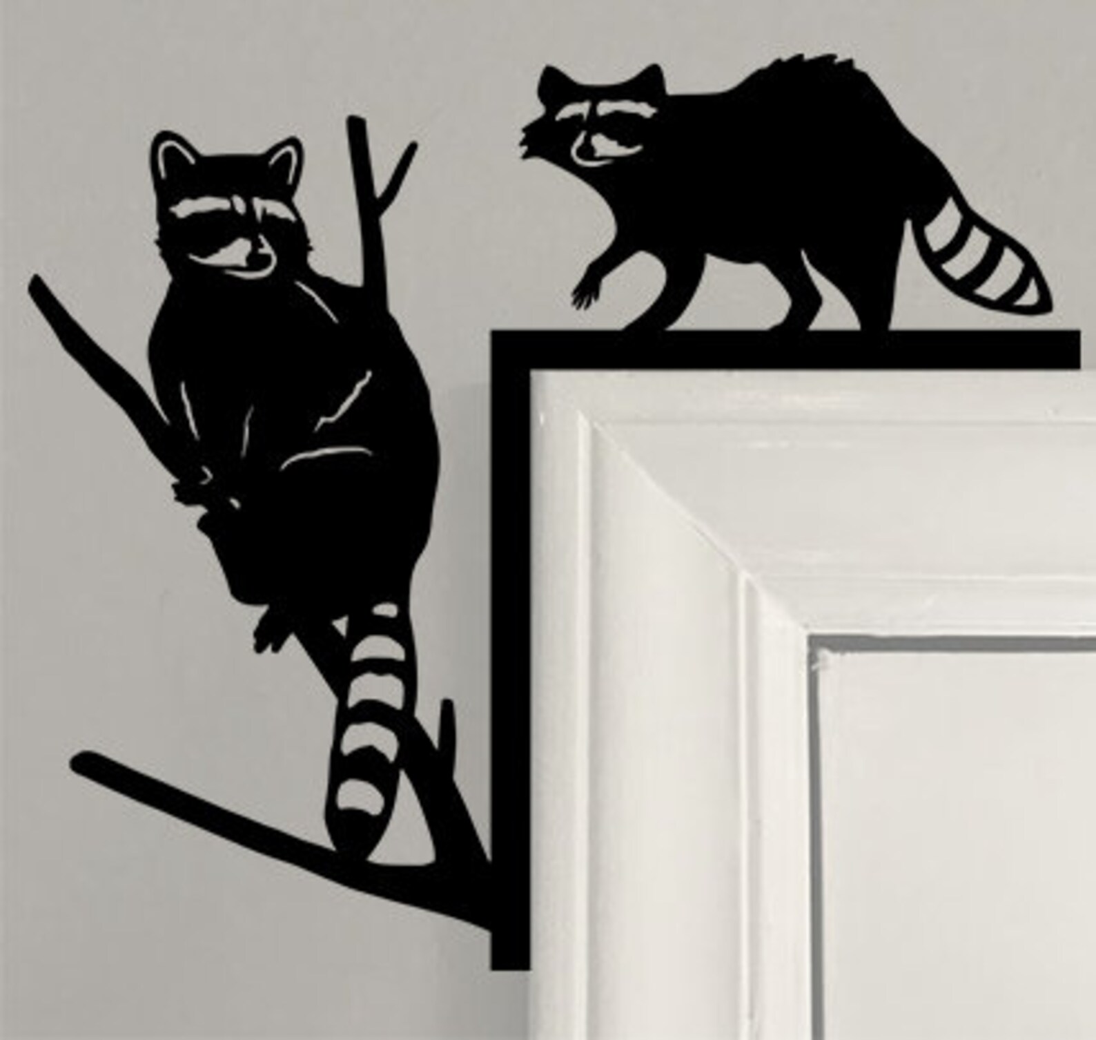 Raccoons Door Corner