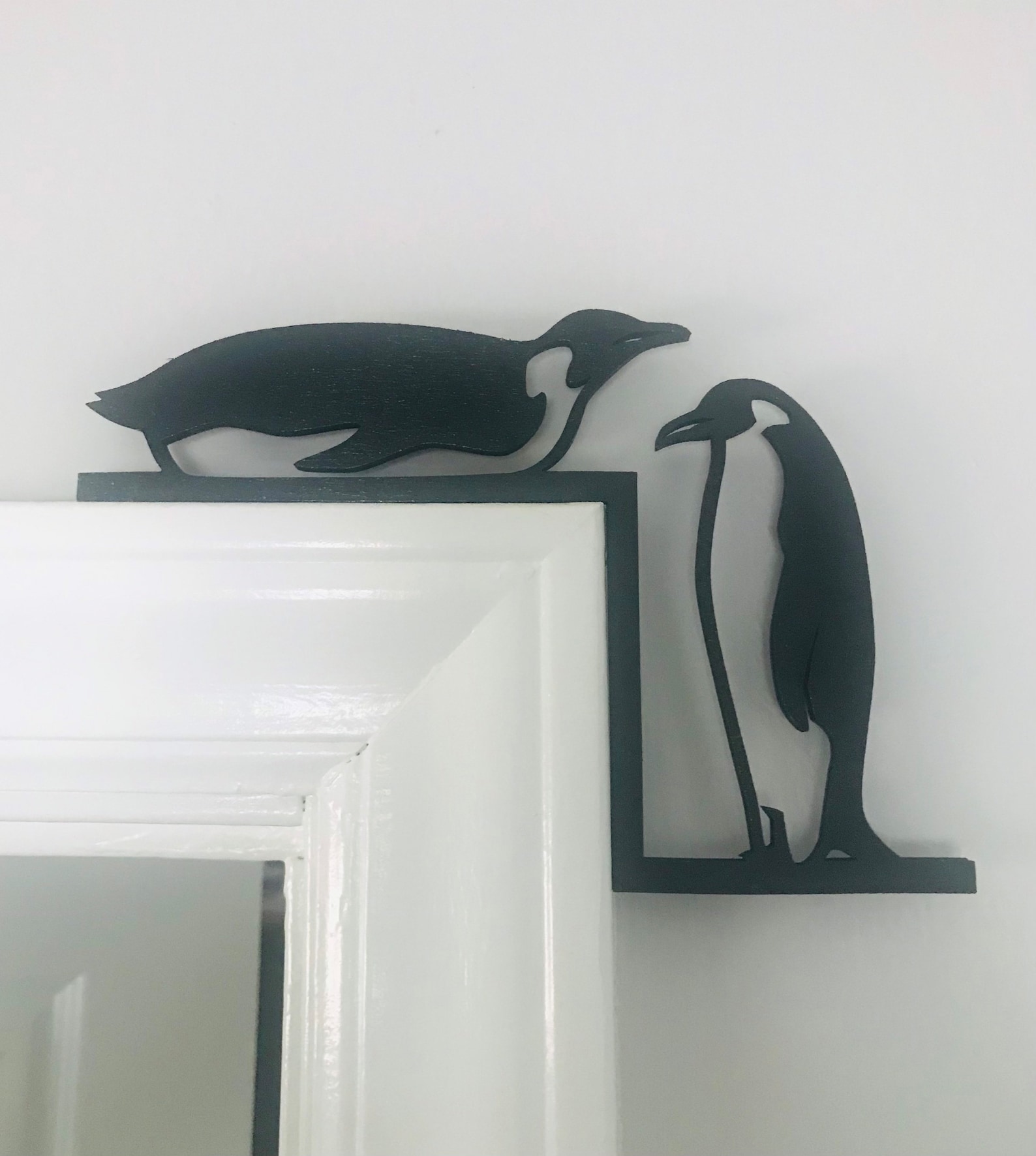 Small Penguin Door Corner